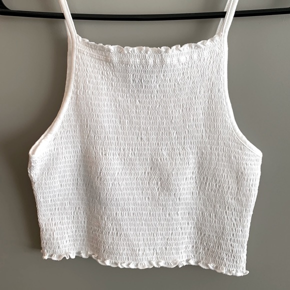 Crop Tank Tops - Picture 3 of 6